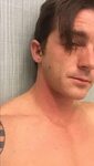 Shirtless Drake Bell Photos Revealing Abs and Muscles - cele