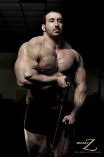 Bodybuilder Beautiful: Craig Golias