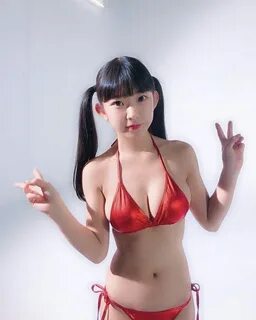 Marina Nagasawa 長 澤 茉 里 奈