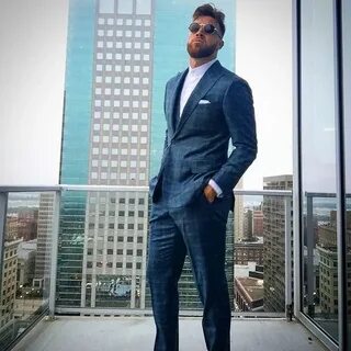 Pin by Ms. Lee on Jawns Well dressed men, Travis kelce, Mens