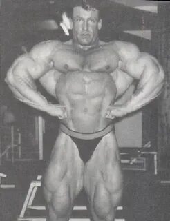 Battle of Mandatories: Who has the best Front Lat Spread?