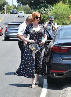 49 Hot Christina Hendricks Photos Will Make You Light Up Und