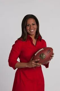 ESPN's Lisa Salters stopped using "Redskins" on air