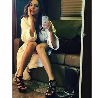 Elizabeth Gillies Nude Leaked and Hot Photos - Leaked Diarie