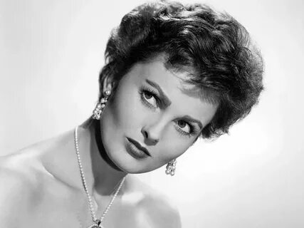 Film Noir Photos: Tracking with Closeups: Ursula Thiess