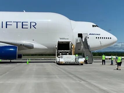 Air101 в Твиттере: "Boeing Dreamlifter Transports 1.5M Face 