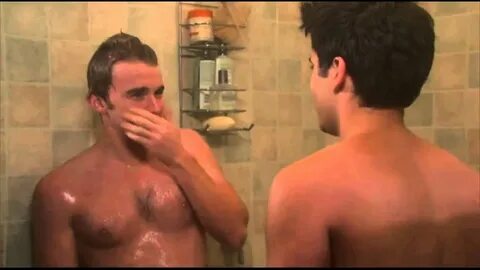 Gay shower play - Porn clips