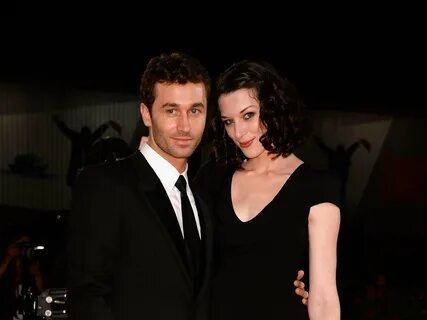 James Deen labels Stoya rape allegations 'false and defamato