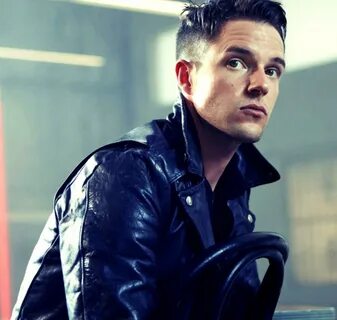 Brandon Flowers Hairstyle Related Keywords & Suggestions - B