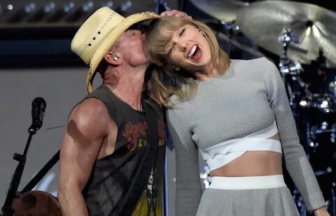 Taylor Swift Returns To Country Roots At Kenny Chesney Show 