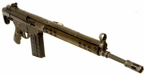 Deactivated Heckler & Koch G3 Battle Rifle with Retractable 