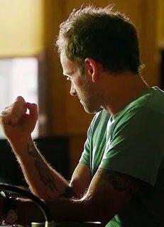 "Elementary" - Jonny Lee Miller (and his tattoos) Sherlock h