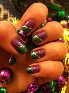 Mardi Gras nails! Mardi gras nails, Mardi gras makeup, Trend