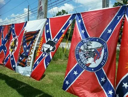 Amid controversy, business continues to sell Confederate fla