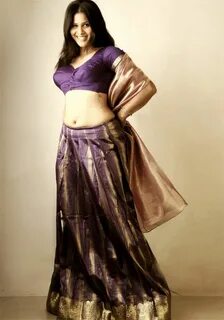 Tamil Actress Madhu Hot Saree Hot Stills