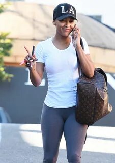 Meagan Good Booty in yoga pants, out in West Hollywood - Cel