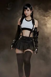 Cosplay Azami - Tifa (Final Fantasy VII) - 日 本 の メ デ ィ ア ブ ロ