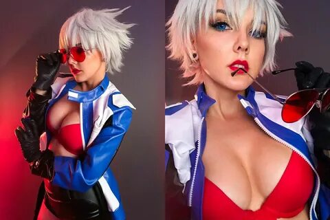 Cosplayer Darshelle Stevens is a Stunner and Her Cosplay is 