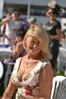 Doncaster Races - Ladies Day 2016 goodadvice.com Flickr