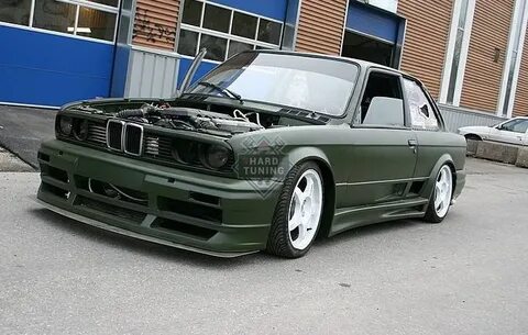 Передний бампер RIEGER BMW E30. Купить передний бампер riege