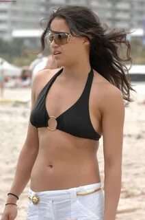 Michelle Rodriguez Sexy Bikini, Bra Photos: 57 Hottest Swimw