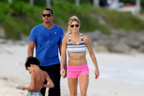 Torrie Wilson Is Ripped! @ Platinum-celebs.com