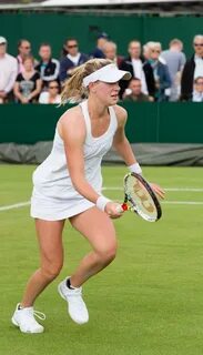File:Alison Riske 2, Wimbledon 2013 - Diliff.jpg - Wikimedia