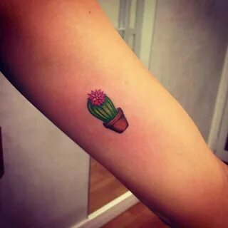 My cactus tattoo by Tatiana Alves. Tattoos, Cactus tattoo, S