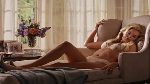 Desnuda! Margot Robbie se expuso sin ropa ante 30 hombres