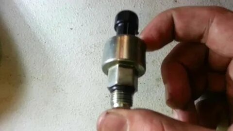 Ford 7.3 Powerstroke ICP Sensor Failure Demonstration - YouT