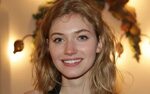 Imogen Poots in Fright Night Imogen Poots Photos FanPhobia -