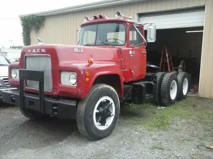 1971 Mack R700 Restoration Dying Breed Diesels