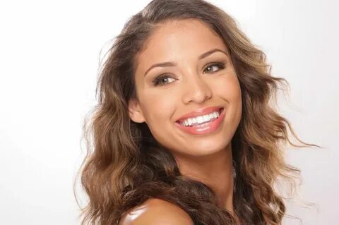 Who is Brytni Sarpy married to?