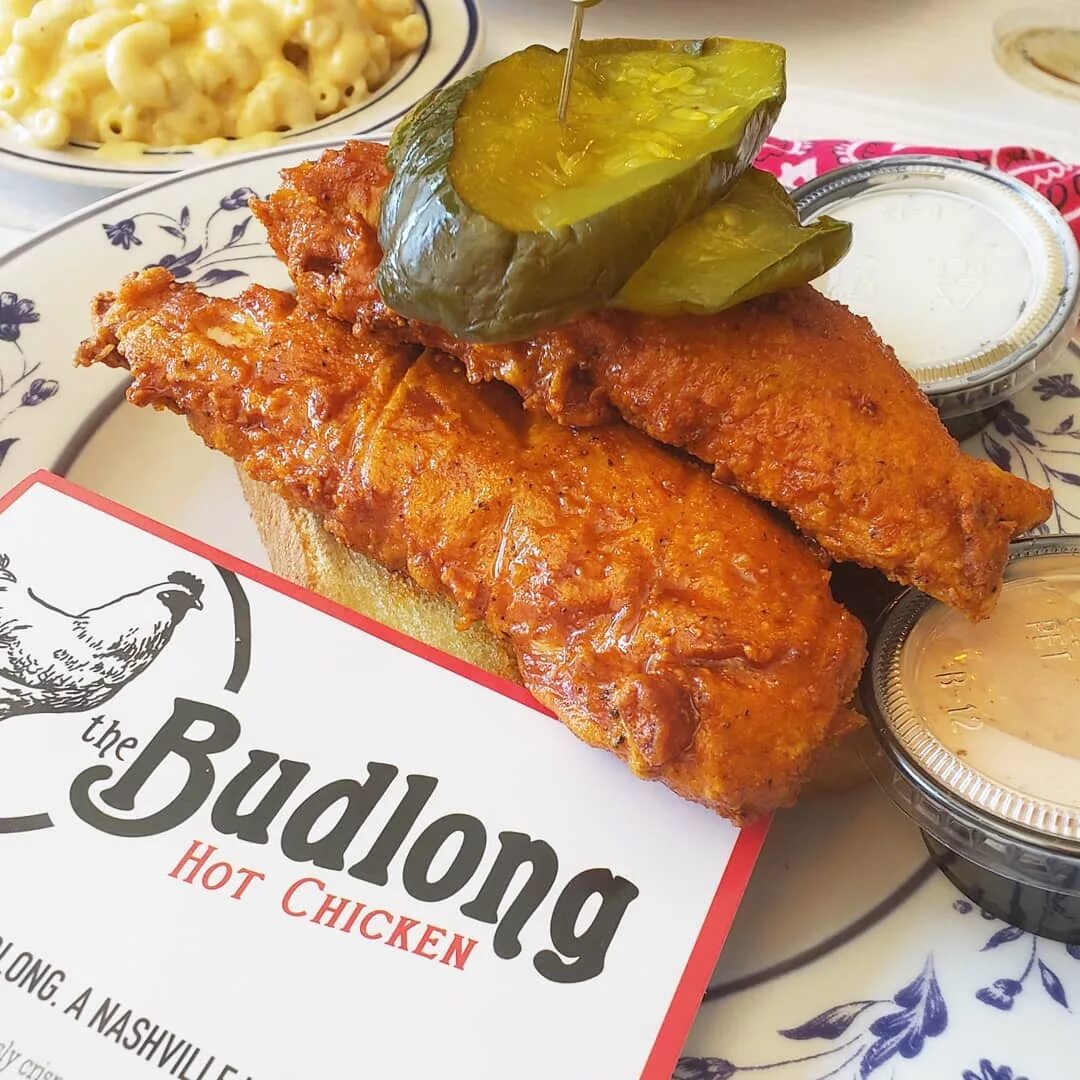 It's Tender Time! в Instagram: "The Budlong Hot Chicken - Chicago