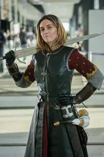 Female Boromir cosplay! Female knight, Fantasy fashion, Cost