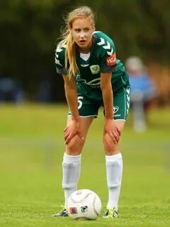 Perry has had to miss Canberra games while juggling her foot