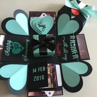 Explosion Box With Gift Box, 4 Waterfall In Black & Tiffany 