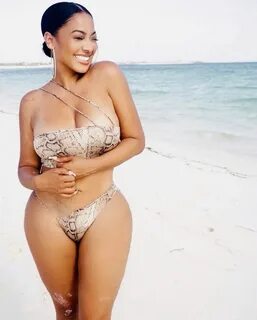 Pin by FloMille 🧚 ♀ on Summer vibes Lala anthony, Bikinis, C
