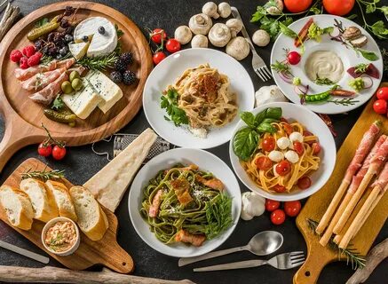 Oneironaut on Twitter: "Italian Christmas Dinner i.e. boiled
