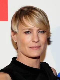 Long face hairstyles, Robin wright, Medium hair styles