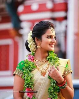 Pin by Preksha Pujara on Wedding.. South indian wedding hair