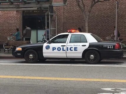 Santa Monica Police Department Ford Crown Victoria (Californ