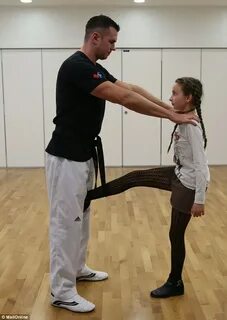 Wiltshire martial arts teacher reveals the self defence tric