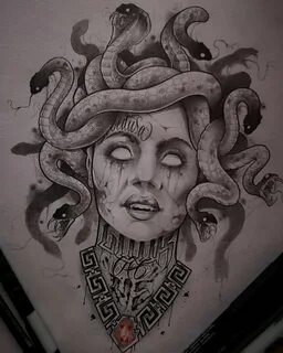 Medusa #darkportrait #medusa #mythology #snakes #necklace #v