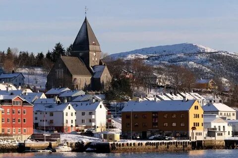 Amazing high quality live 24/7 Kristiansund webcams.