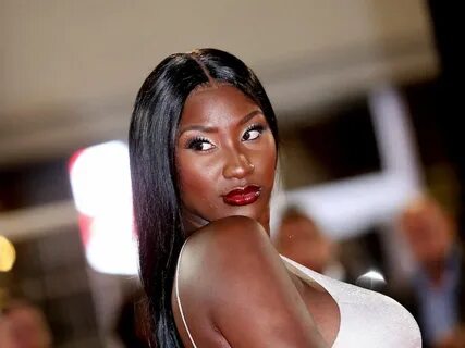 Aya Nakamura et son compagnon placés en garde à vue : à combien s’élève la 