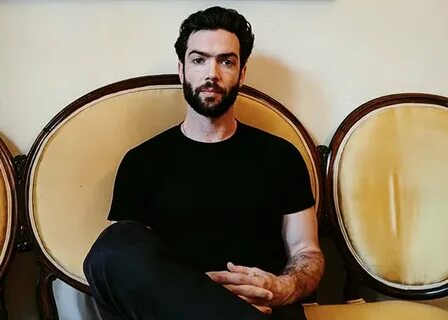 Ethan Peck's Gay Rumors Put to Rest After Dating News