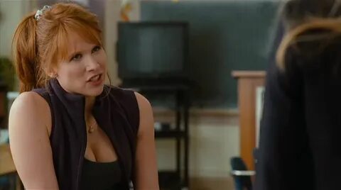 Movie and TV Cast Screencaps: Bad Teacher (2011) - Directed 