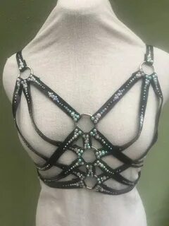 Crystal Bedazzled Body Top Bra Leather Body Chest Harness Be