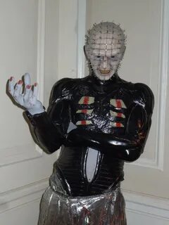 Hellraiser Pinhead special effects figure and puzzle box pro